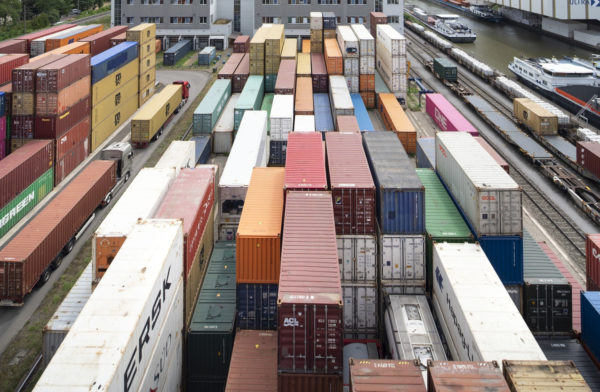 Citec-corriere-del-ticino-trasporti-di-merci-intervista-micael-tille-credito-keystone