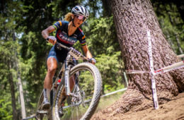 Epreuve de VTT cross country. Crédit : Suisse Tourisme