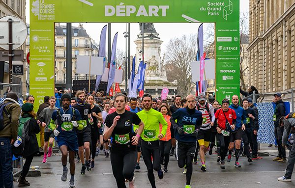 Départ de la course en 2023. Crédit : Grande Course du Grand Paris
