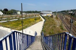 Le parking et la Grande Salle, Quimper. Crédit : Citec