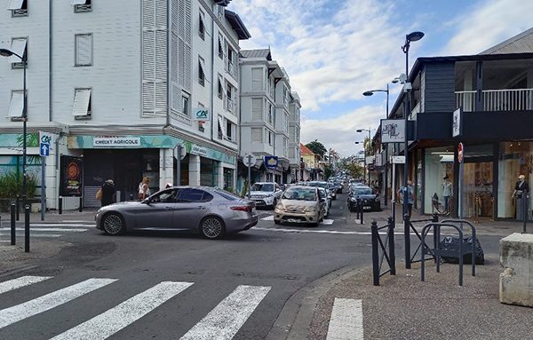 Centre-ville de Saint-Pierre. Crédit : Citec